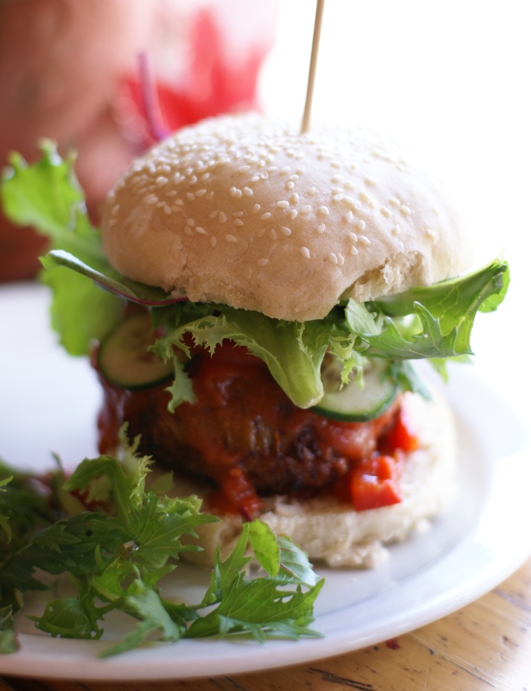 Las Vegan Bakery Cafe 22 Smith St Collingwood Melbourne Hot or Not review