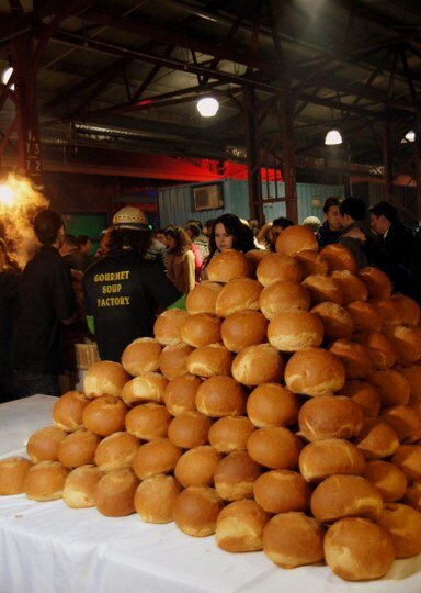 queen victoria market night market