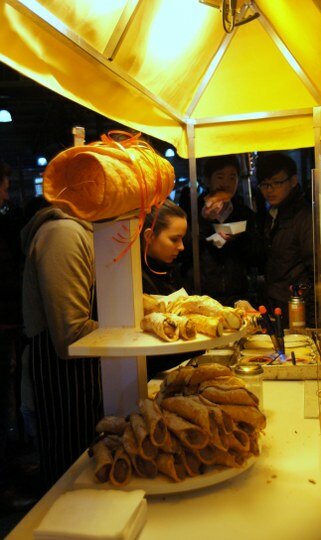 queen victoria market night market