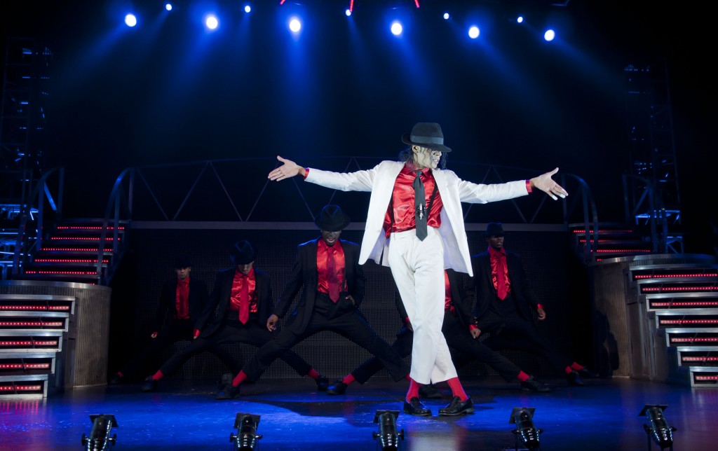 THRILLER LIVE 
